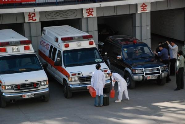 夹江县救护车转院